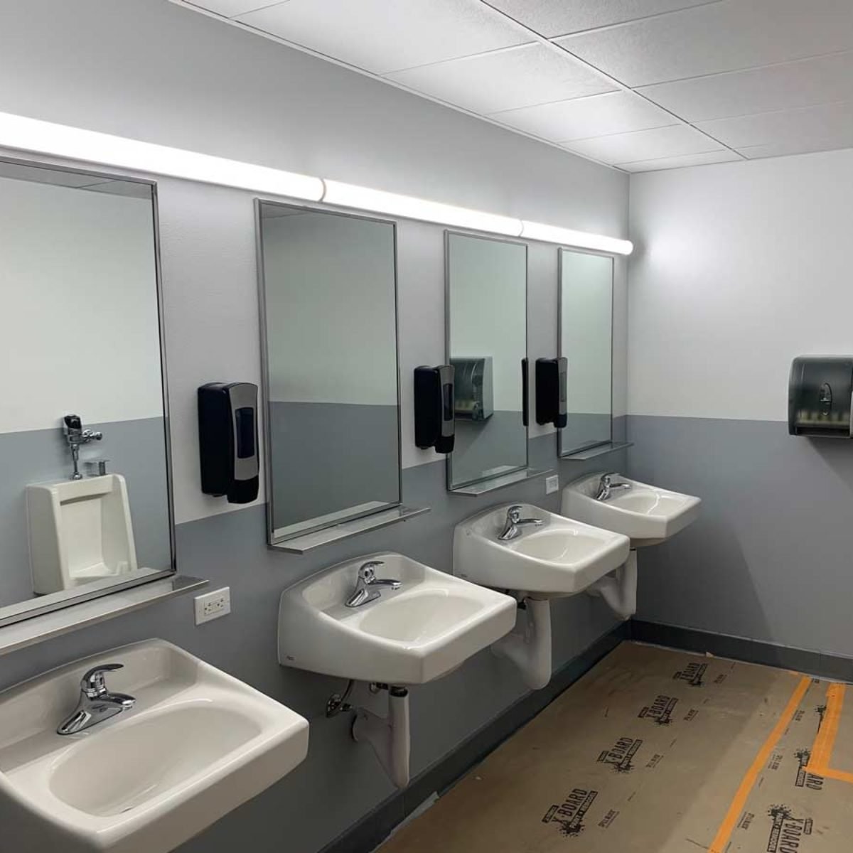 WASHROOM ACCESSORIES